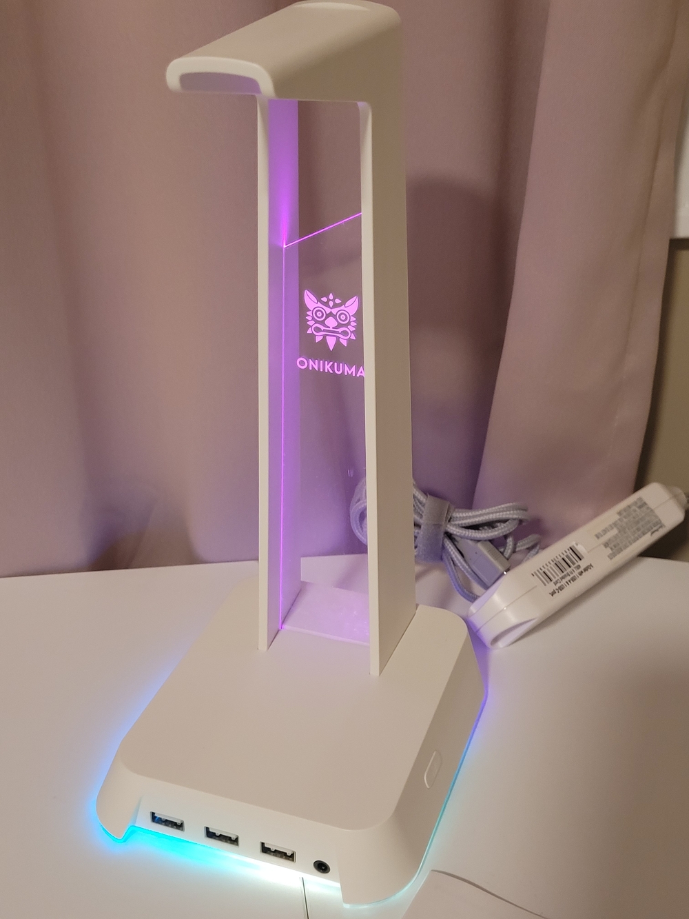 ONIKUMA LED RGB Headset Stand - White with Color Changing Lights